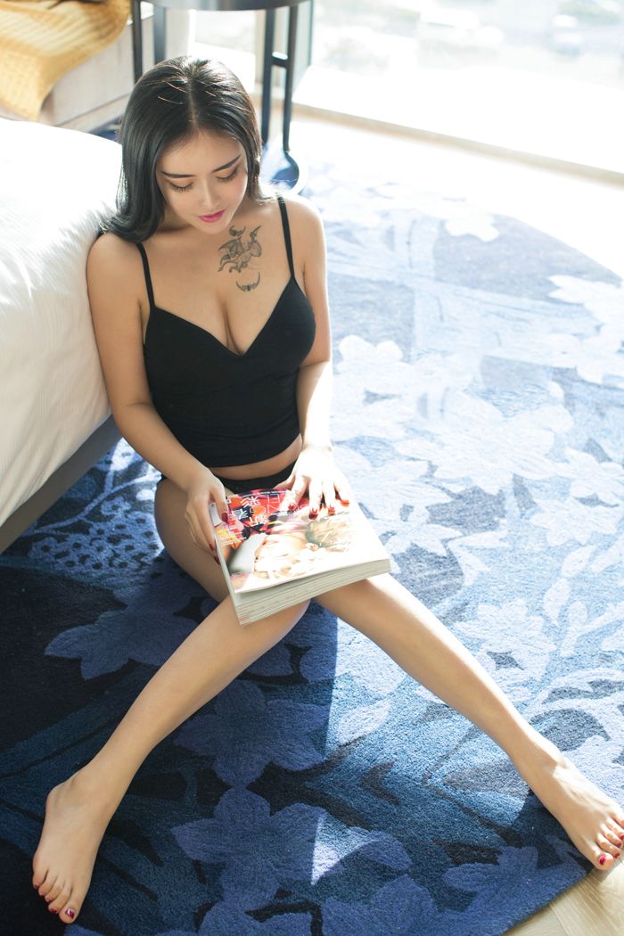 梦瑶mm性感内衣惊艳亮相