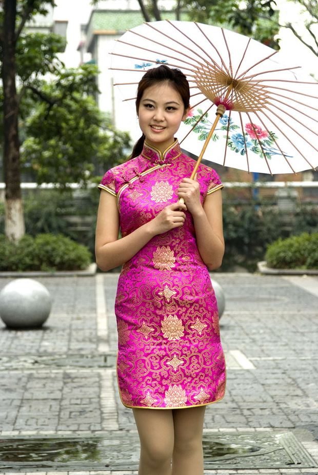 古韵倩影，聚龙村旗袍美女盛会