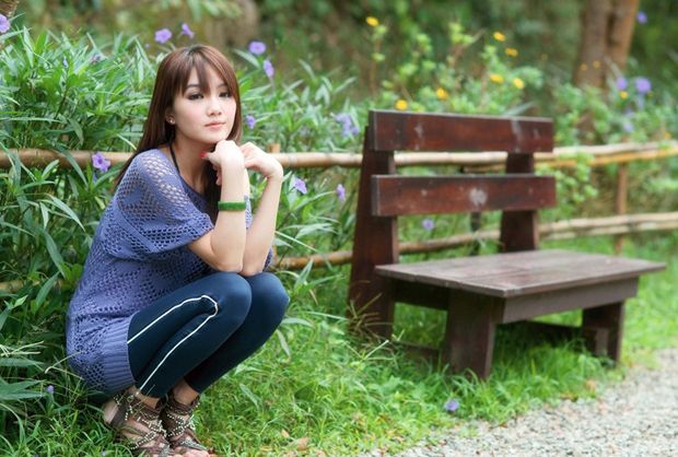 台湾校花小品高清写真，超乖巧吸引人！