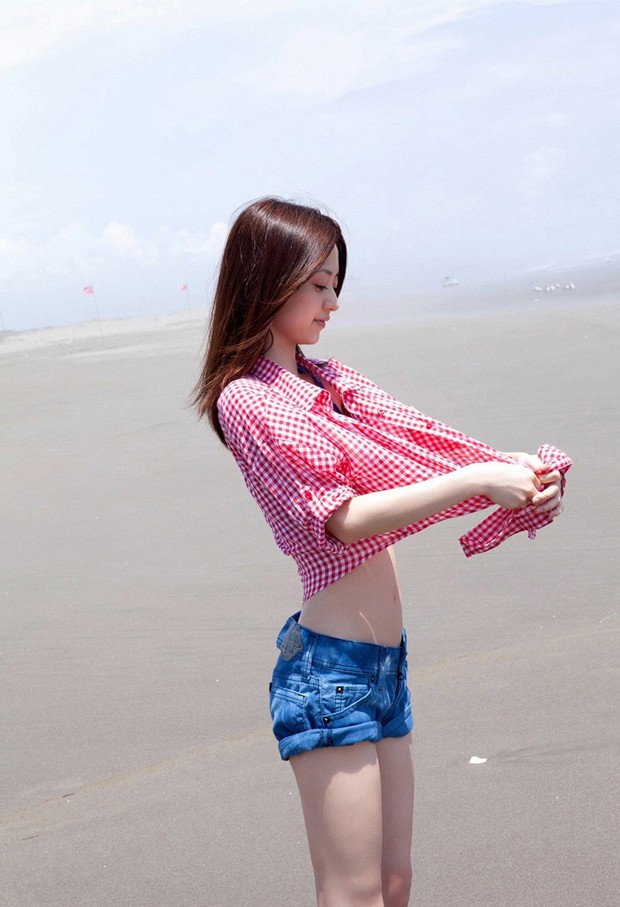 性感沙滩美女比基尼写真