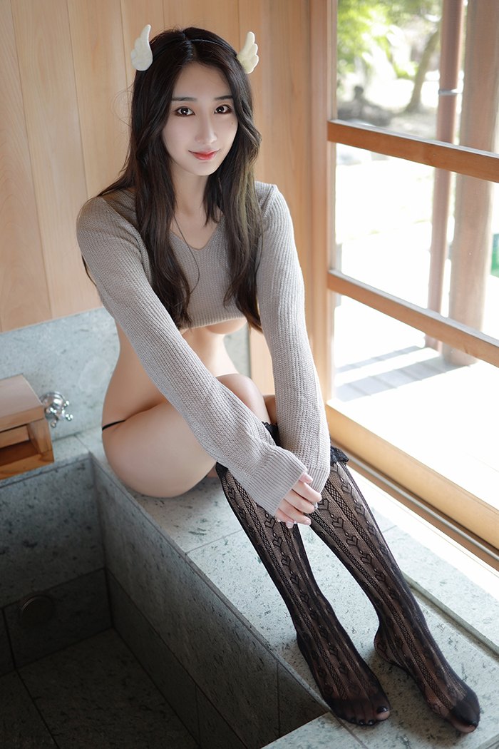 林子欣妖娆身姿，令人心动