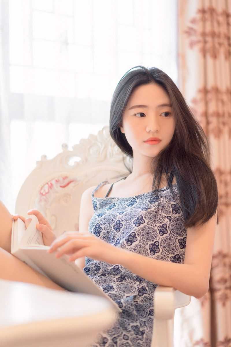 她只是个女孩，却有着不凡的故事