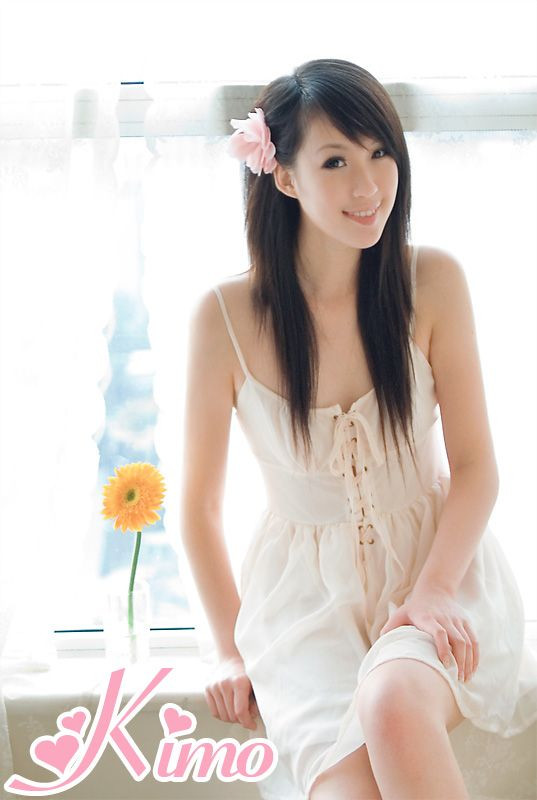 清新可爱的纯美女