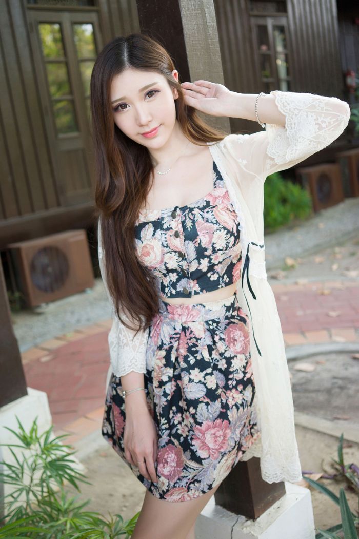 清新内衣秀,萌妹子淼淼女神范十足