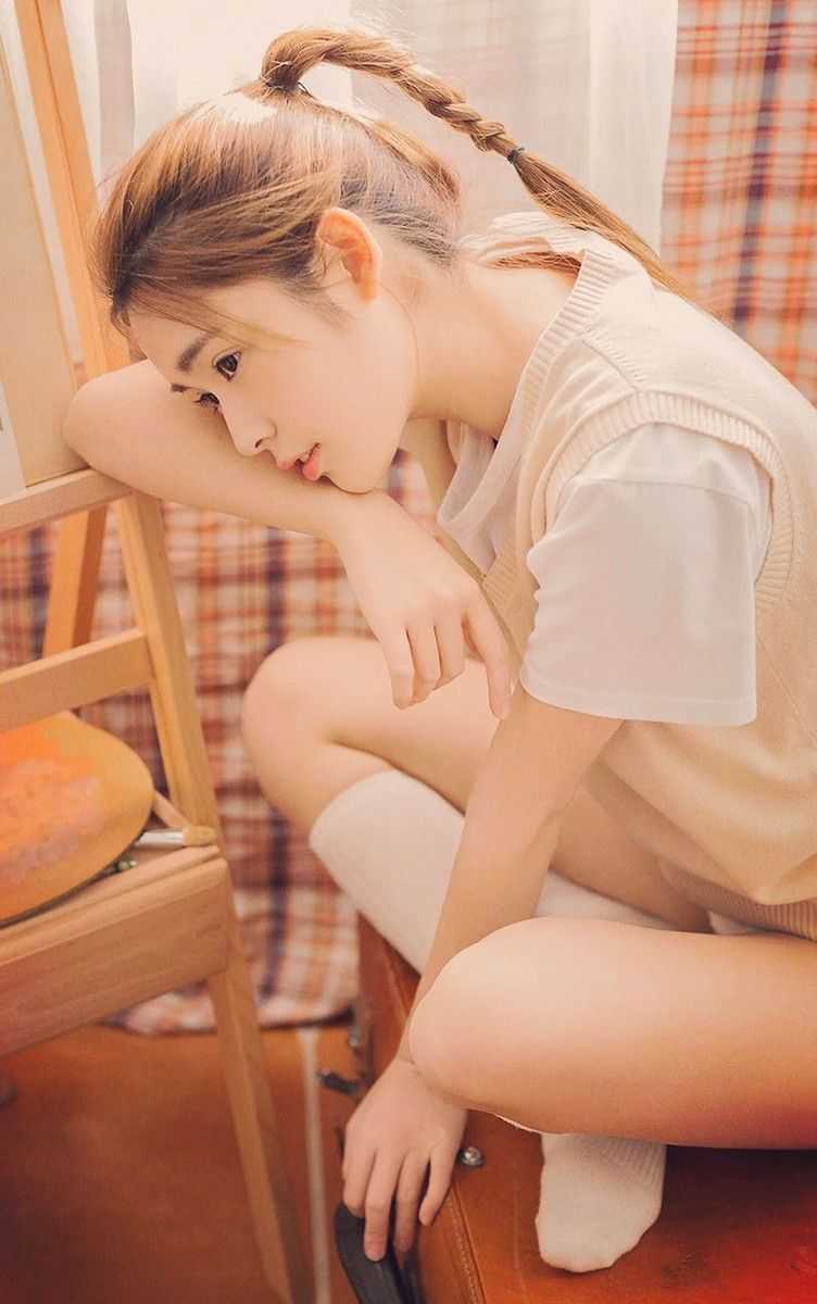 微光照黑夜，闪耀迷人