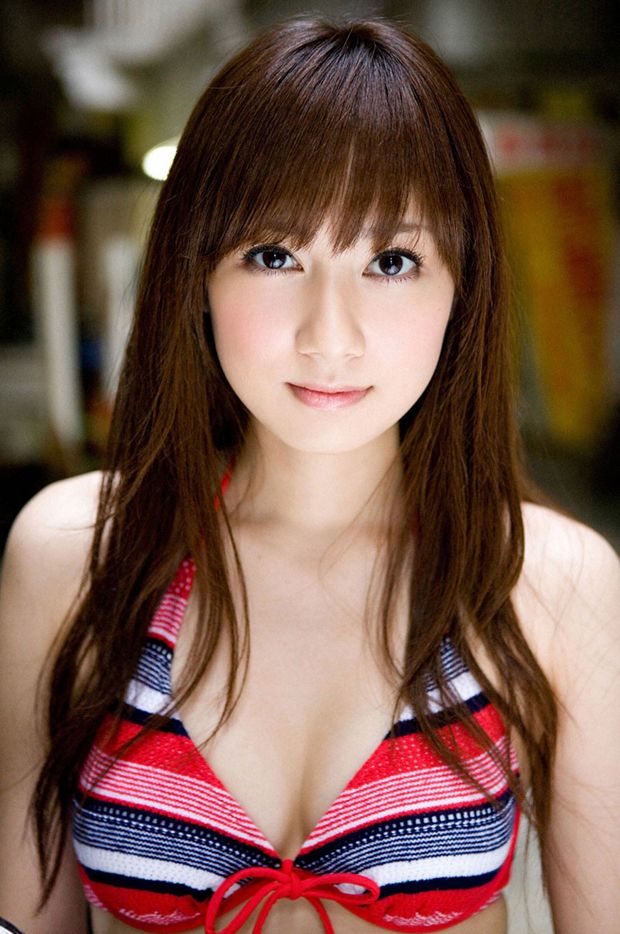 小林优美的素颜高清写真集