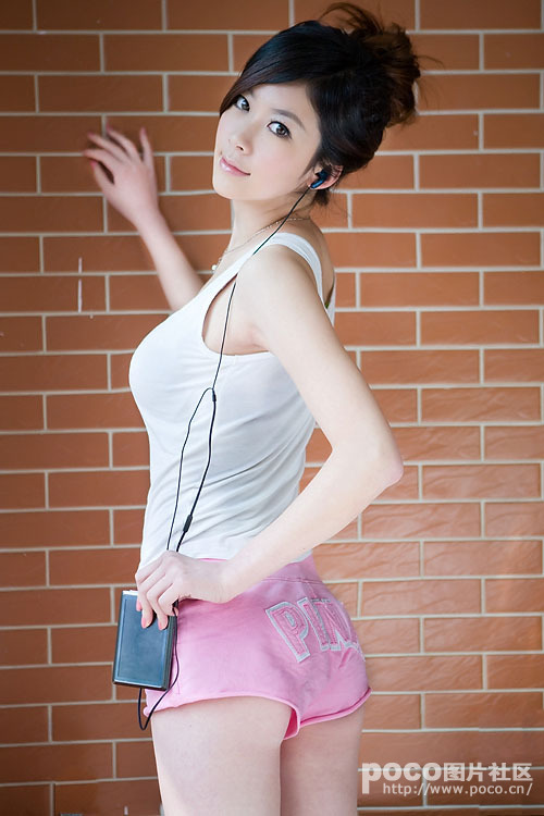 加菲Tina台电片片 清纯诱人