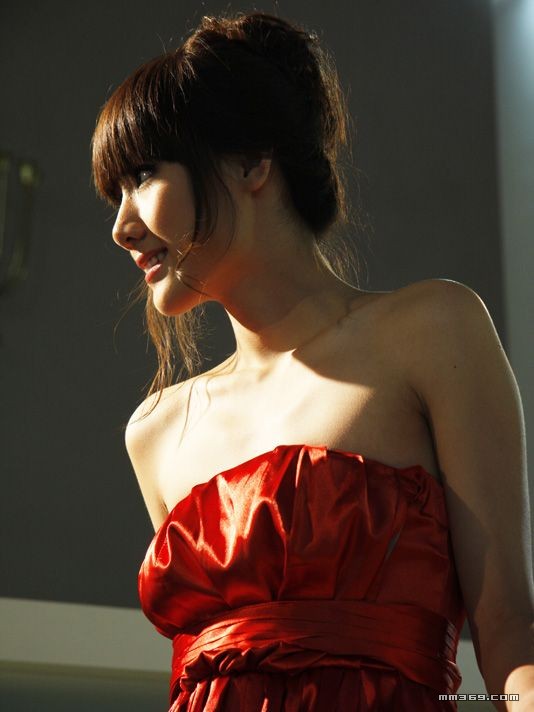 大众车展的性感模特