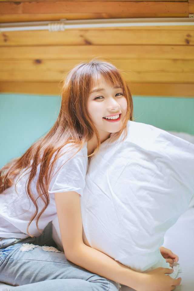 你的微笑，迷人无比