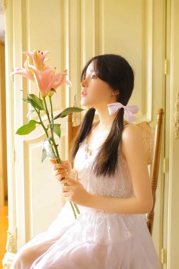 美丽南国的女子