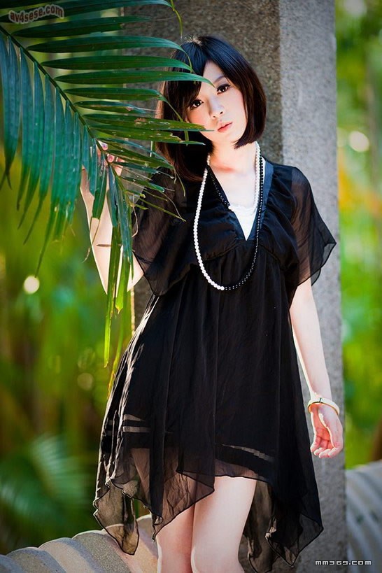 令人惊艳的校园美女校花