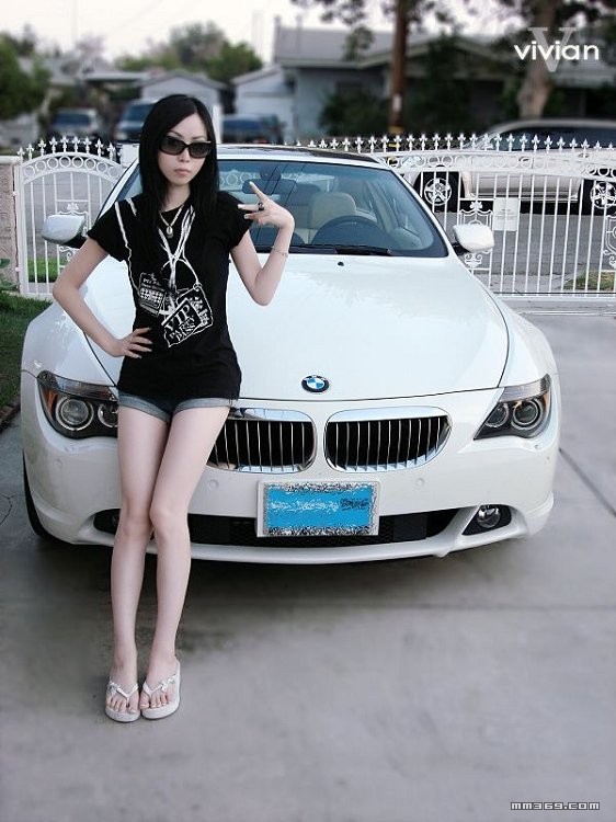 宝马小妹性感自拍