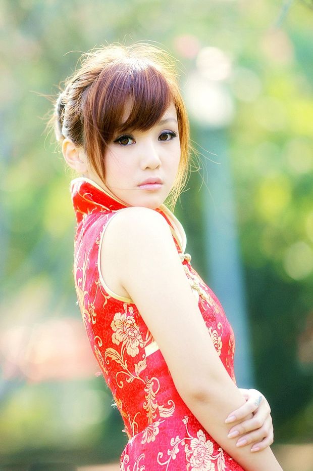 美艳旗袍美女 君君靓丽写真照片