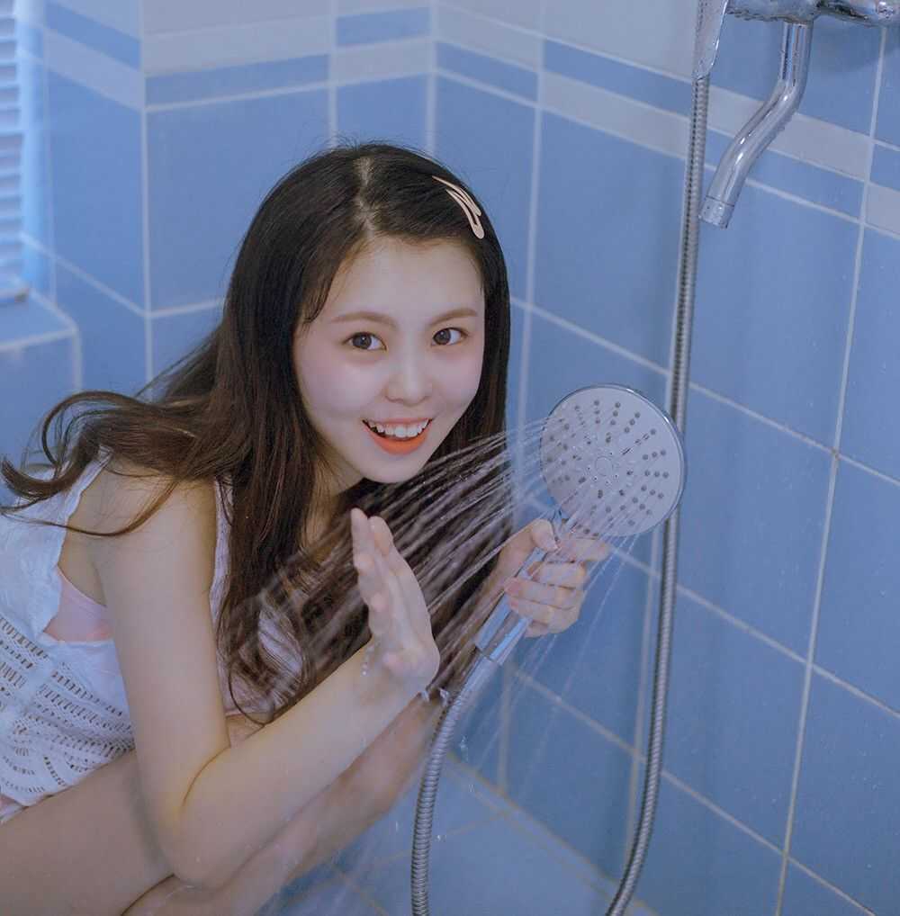 夏天未曾拥抱，已逝去