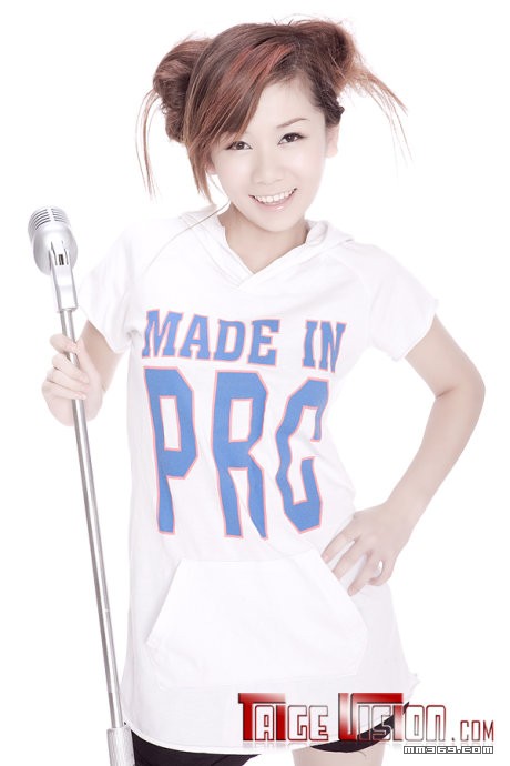 中戏校花陆奕彤惊艳美照