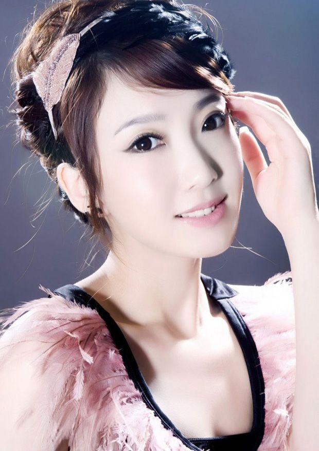 倪歆柔清纯写真，上戏绝色美女