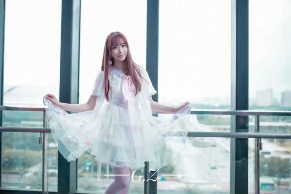 美丽的青春少女