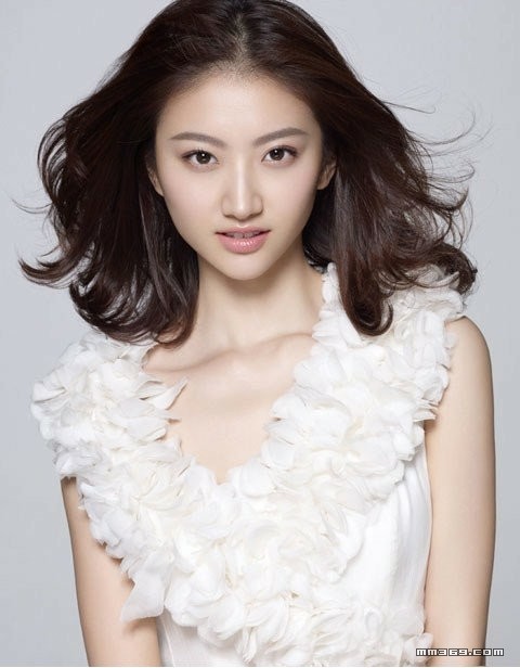 校花广告写真，美丽动人！